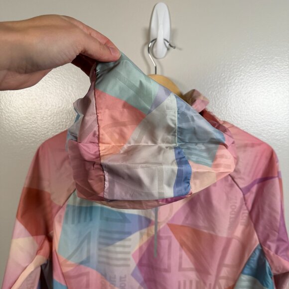 NIke Shield Flash Hooded Windbreaker Running Jacket Large Guava Ice Packable - Picture 13 of 15